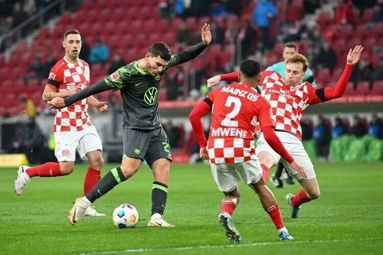 欧协联资格赛前瞻：德甲美因茨对阵土超萨姆松，状态与级别的博弈